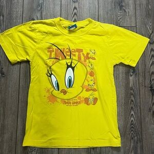 Official Warner Brothers Gold Coast Australia Tweety Bird Shirt-size 10 (girls)